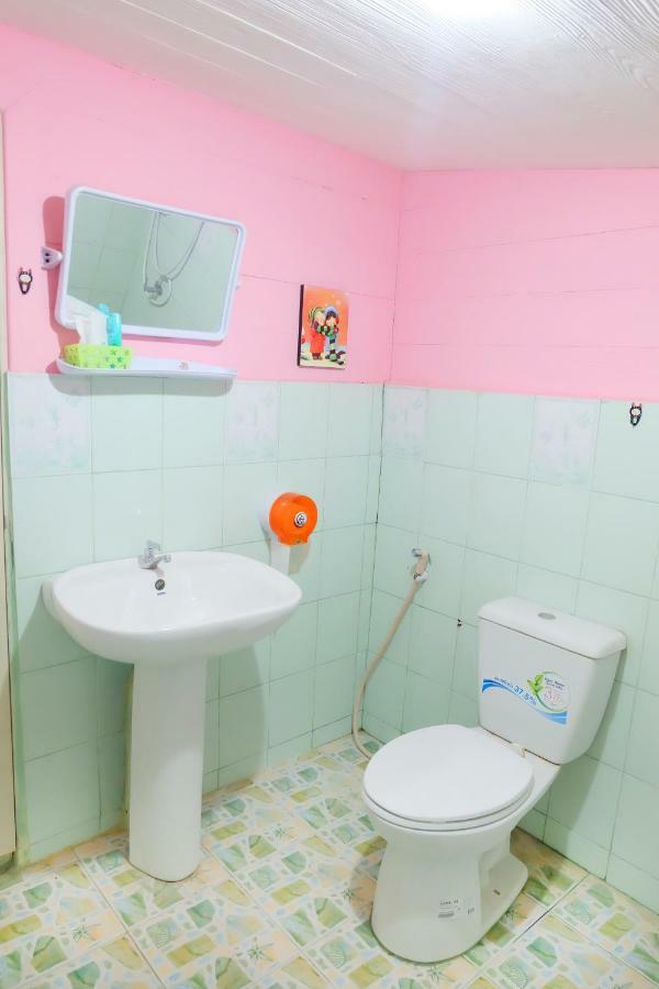 A Houses Homestay Nakhonratchasima Exterior foto
