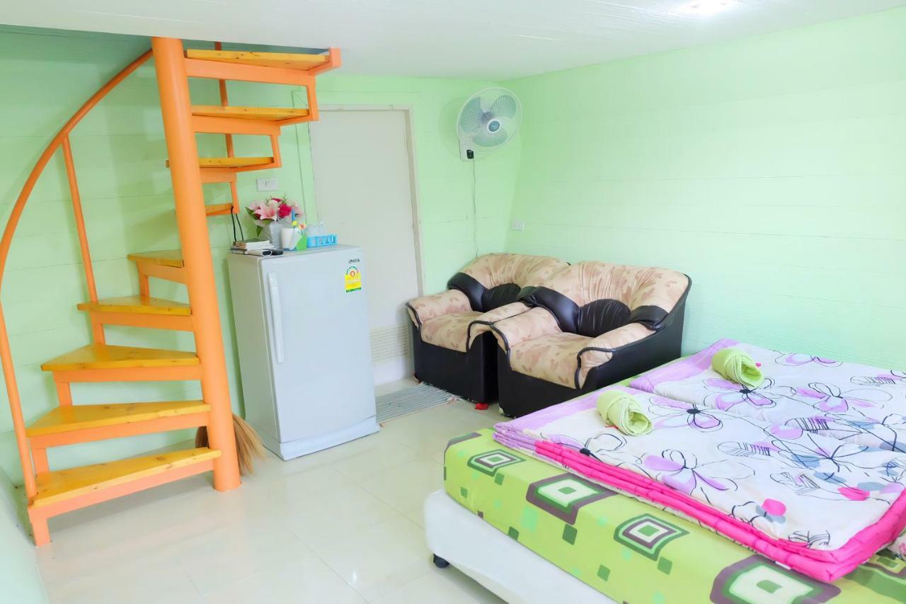 A Houses Homestay Nakhonratchasima Exterior foto
